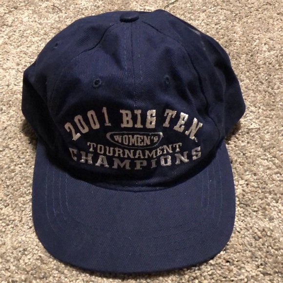 💙 2001 Big Ten Women’s Tournament Champions snapback bat (Iowa) - Picture 1 of 4